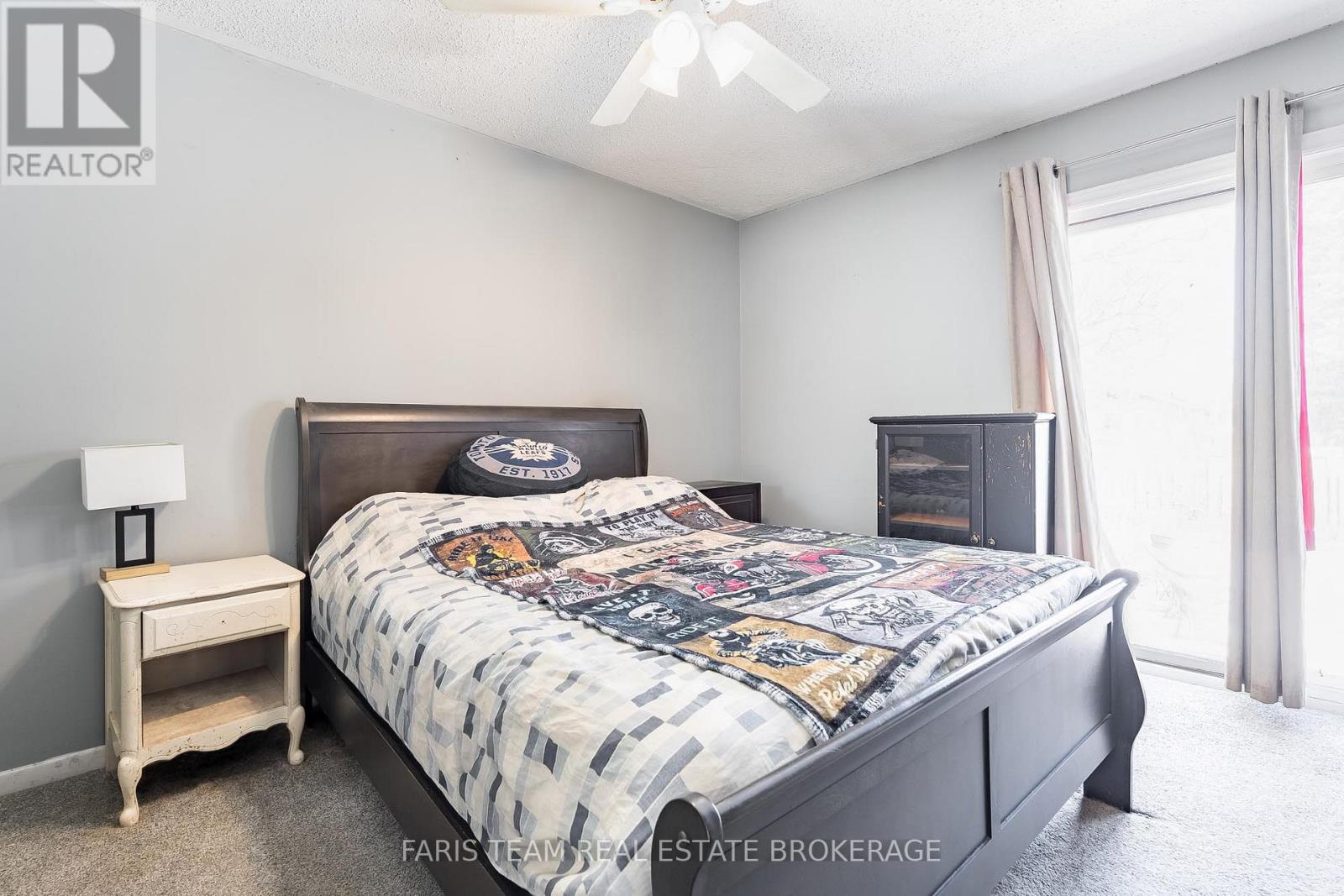 706 James Street, Innisfil, Ontario  L9S 2G7 - Photo 13 - N12975764