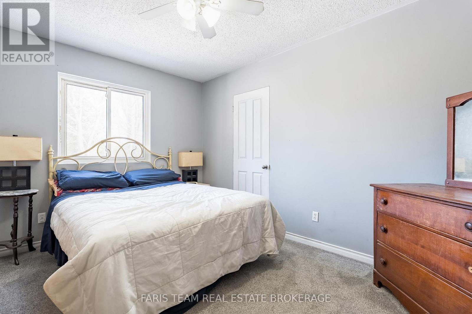 706 James Street, Innisfil, Ontario  L9S 2G7 - Photo 15 - N12975764