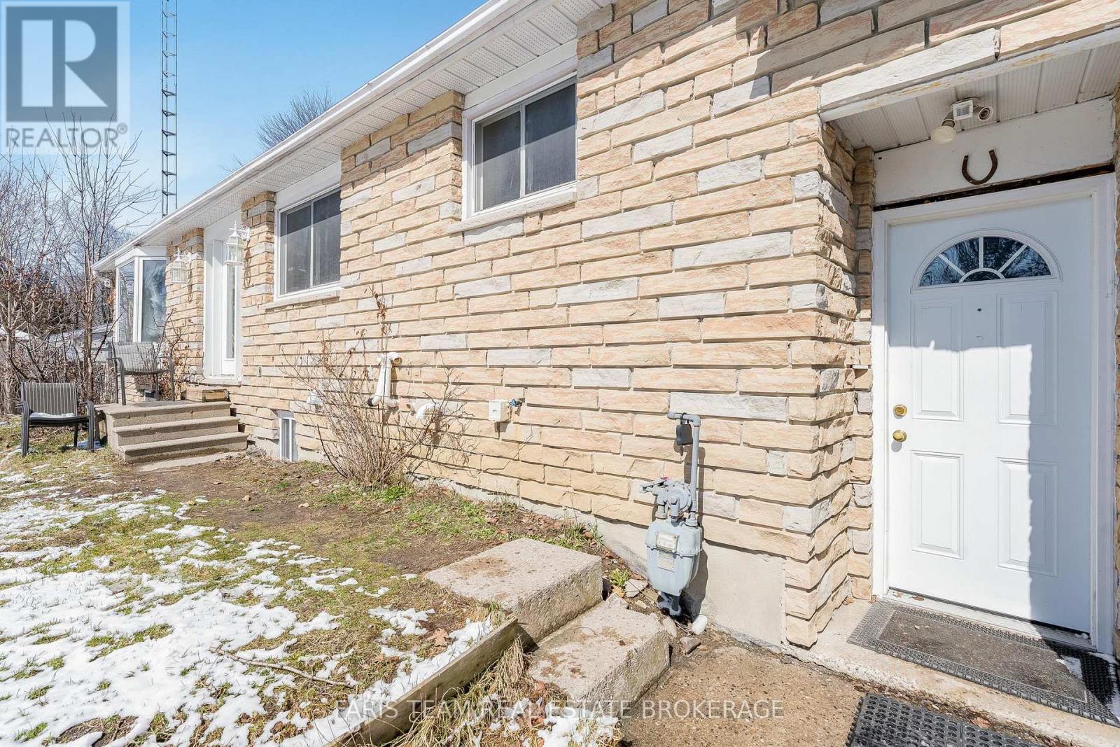 706 James Street, Innisfil, Ontario  L9S 2G7 - Photo 18 - N12975764