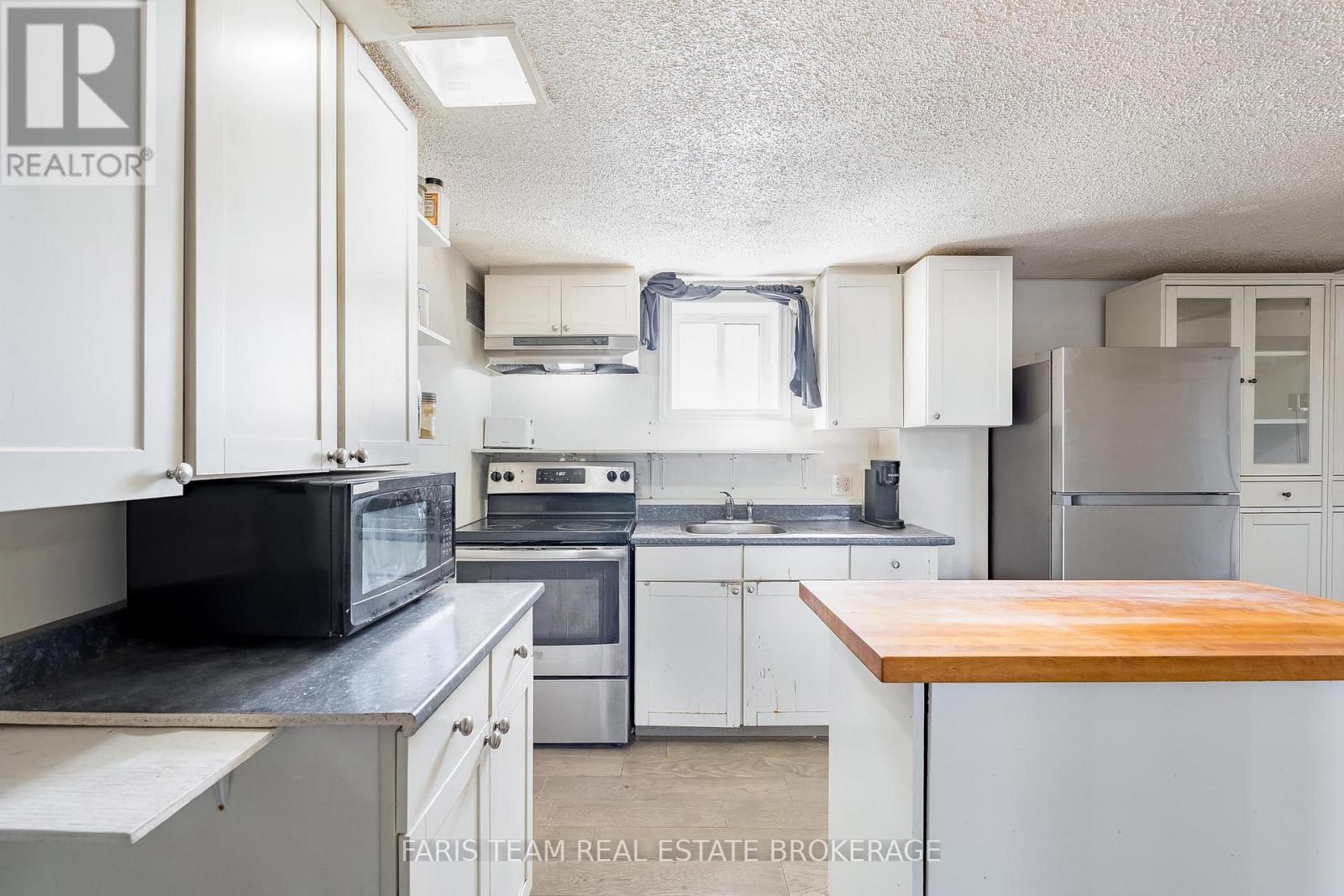 706 James Street, Innisfil, Ontario  L9S 2G7 - Photo 24 - N12975764