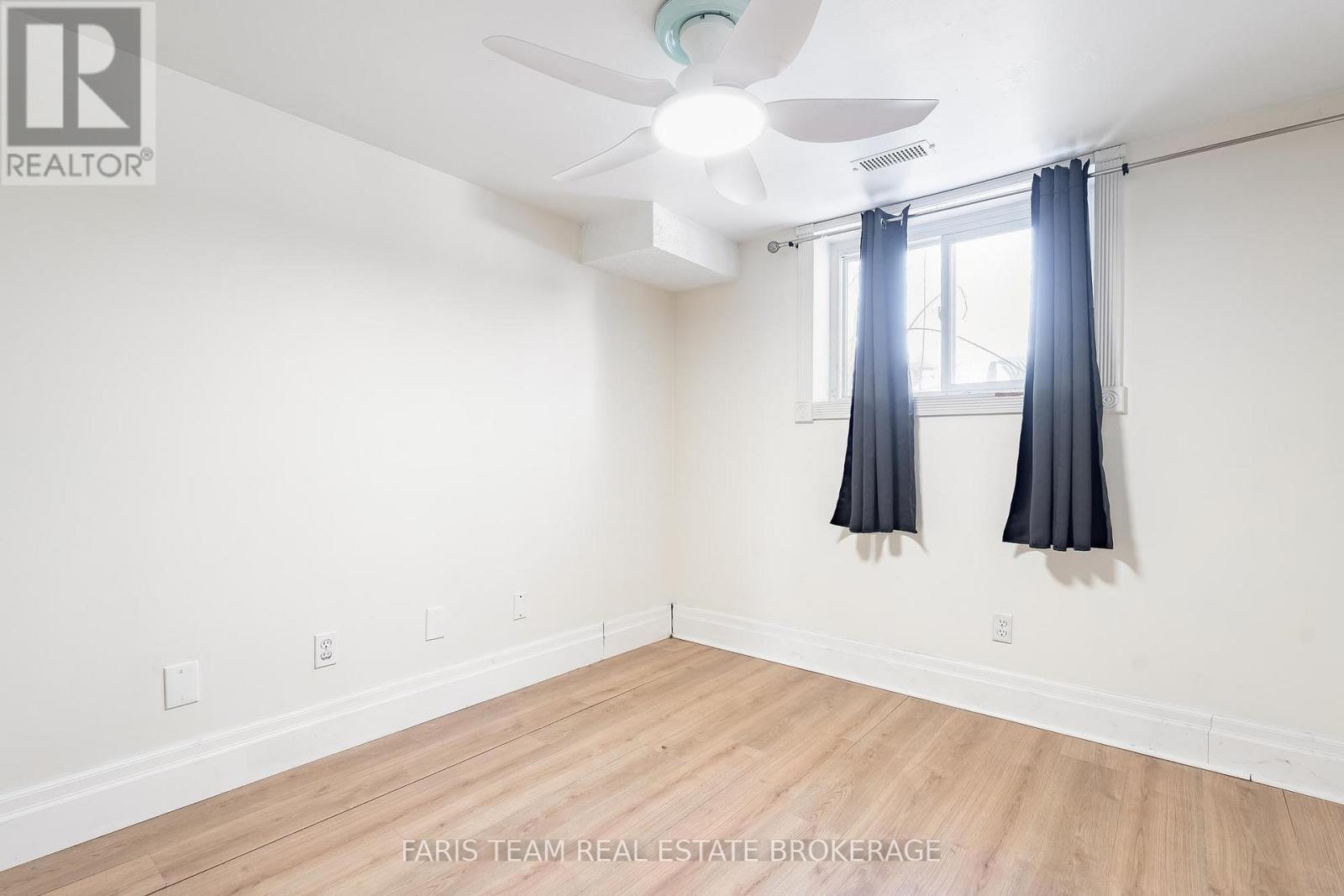 706 James Street, Innisfil, Ontario  L9S 2G7 - Photo 30 - N12975764