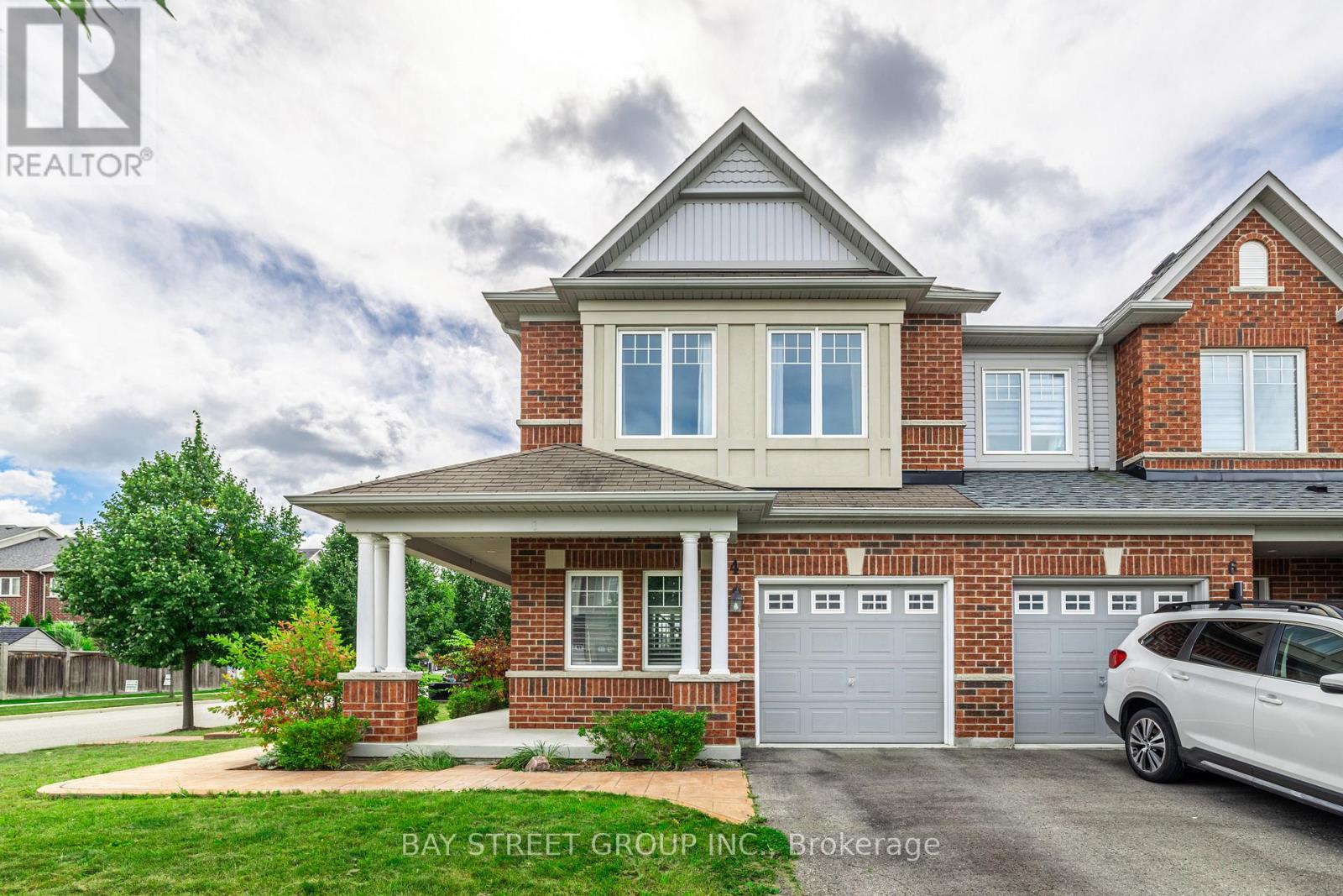 4 COURTLAND CRESCENT, East Gwillimbury, Ontario
