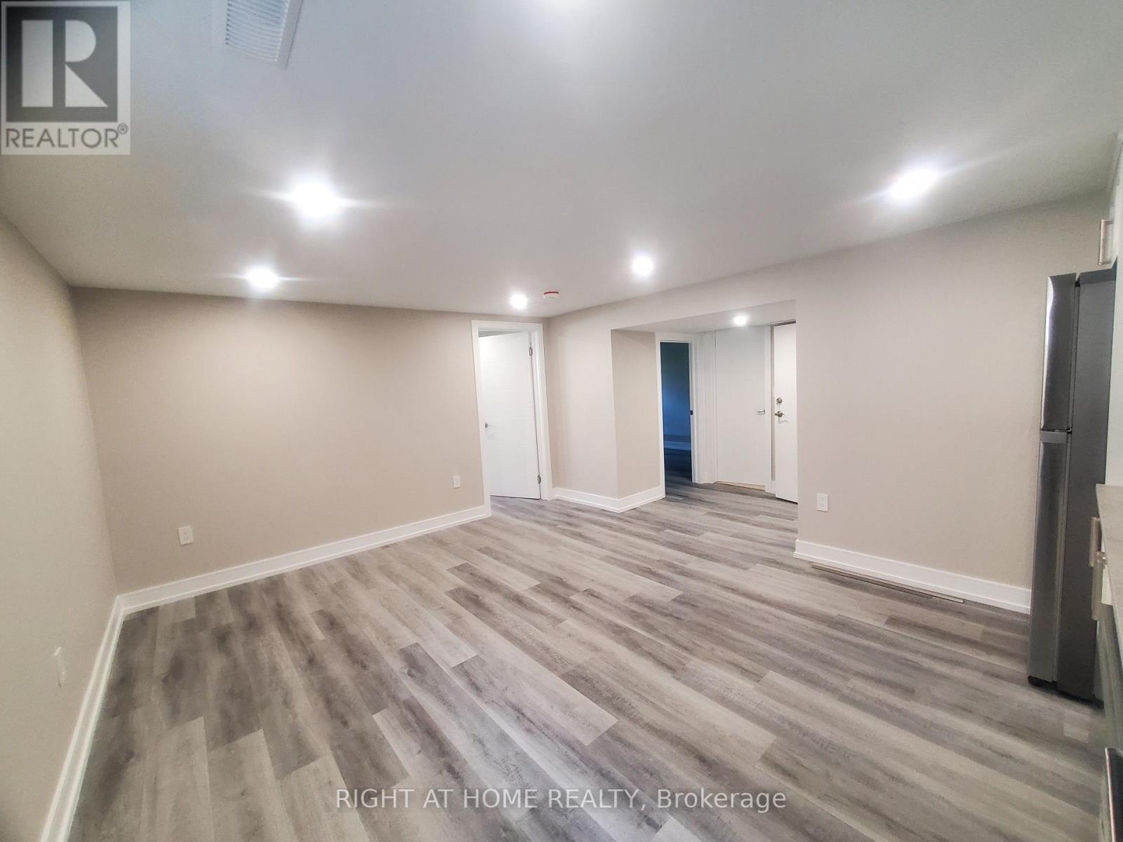 Bsmt A - 30 Lewis Drive, Vaughan, Ontario  L4L 2B6 - Photo 10 - N12975782