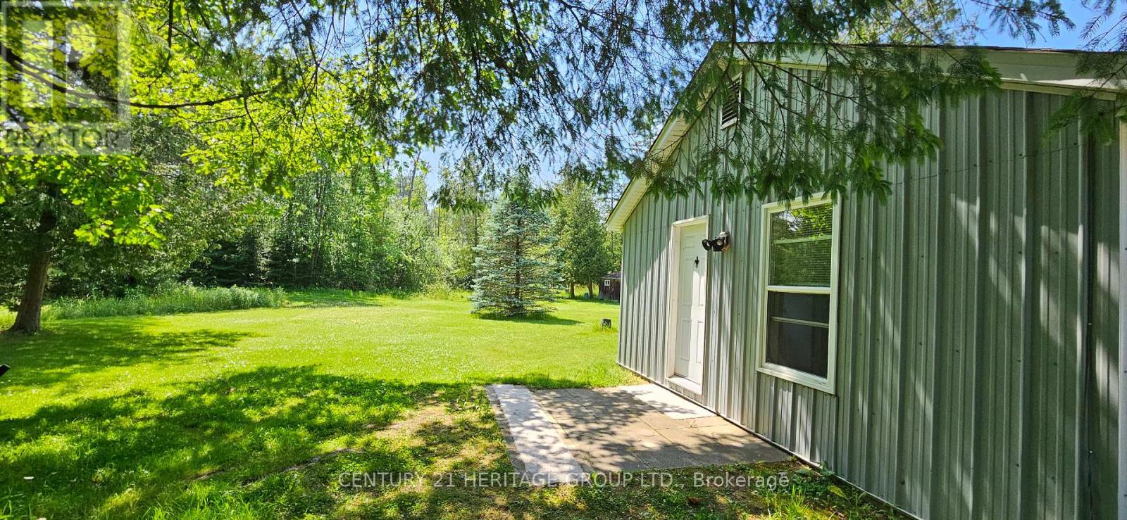 1 - 619 QUEENSVILLE SIDE ROAD W, East Gwillimbury, Ontario