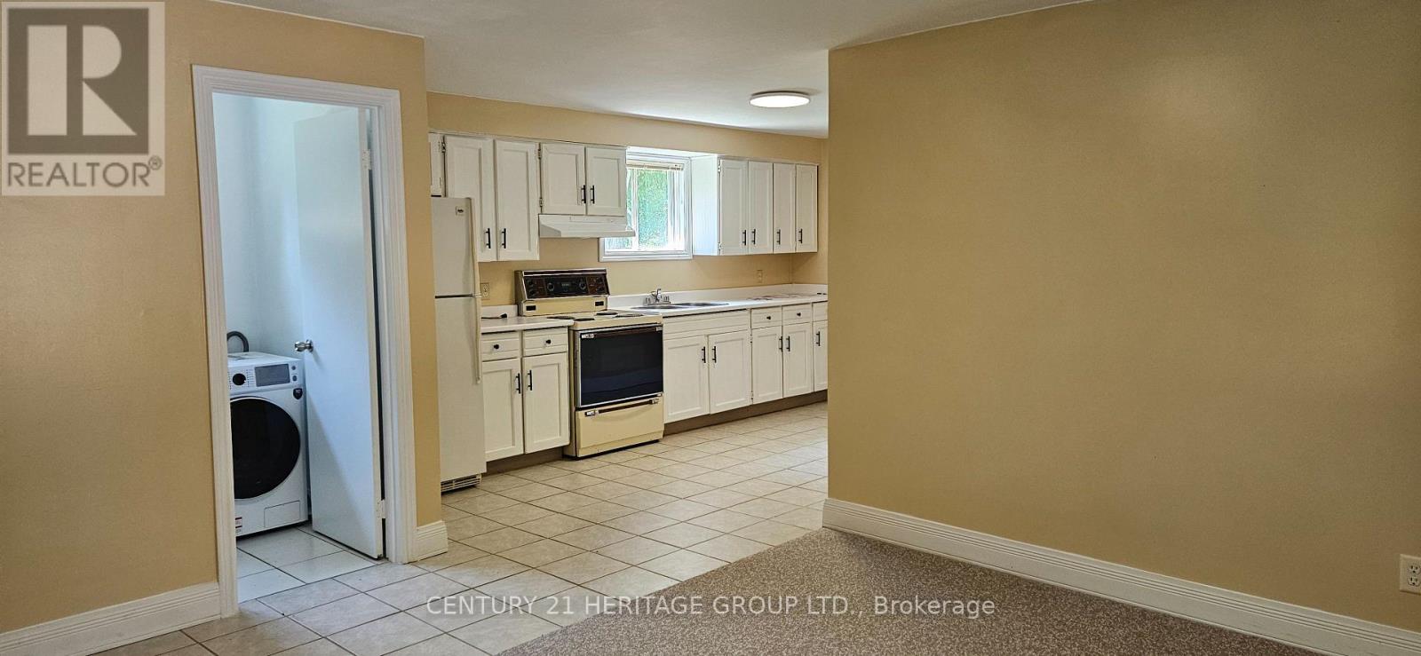 1 - 619 Queensville Side Road W, East Gwillimbury, Ontario  L9N 1N7 - Photo 6 - N12975810