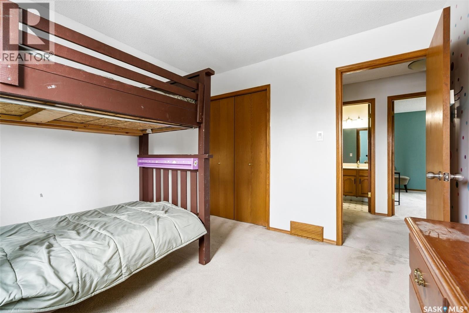 3242 Barton Place E, Regina, Saskatchewan  S4N 7C8 - Photo 24 - SK032399