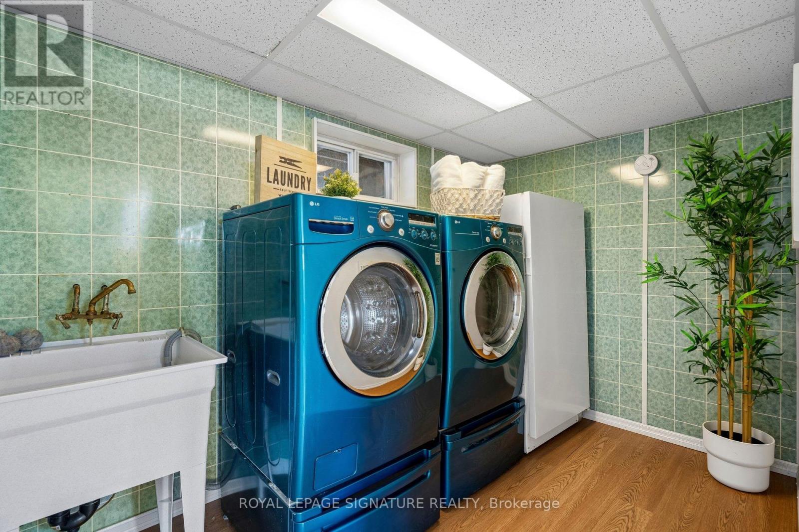 90 Woodgarden Crescent, Toronto, Ontario  M1E 3K2 - Photo 38 - E12971936