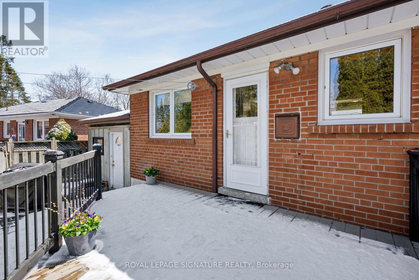 90 Woodgarden Crescent, Toronto, Ontario  M1E 3K2 - Photo 40 - E12971936