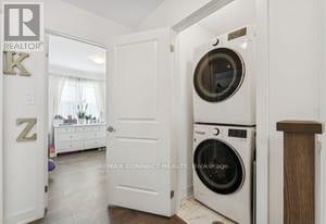 39 Turnberry Lane, Barrie, Ontario  L9J 0M8 - Photo 15 - S12975484