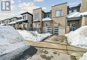 39 Turnberry Lane, Barrie, Ontario  L9J 0M8 - Photo 2 - S12975484