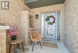 39 Turnberry Lane, Barrie, Ontario  L9J 0M8 - Photo 5 - S12975484