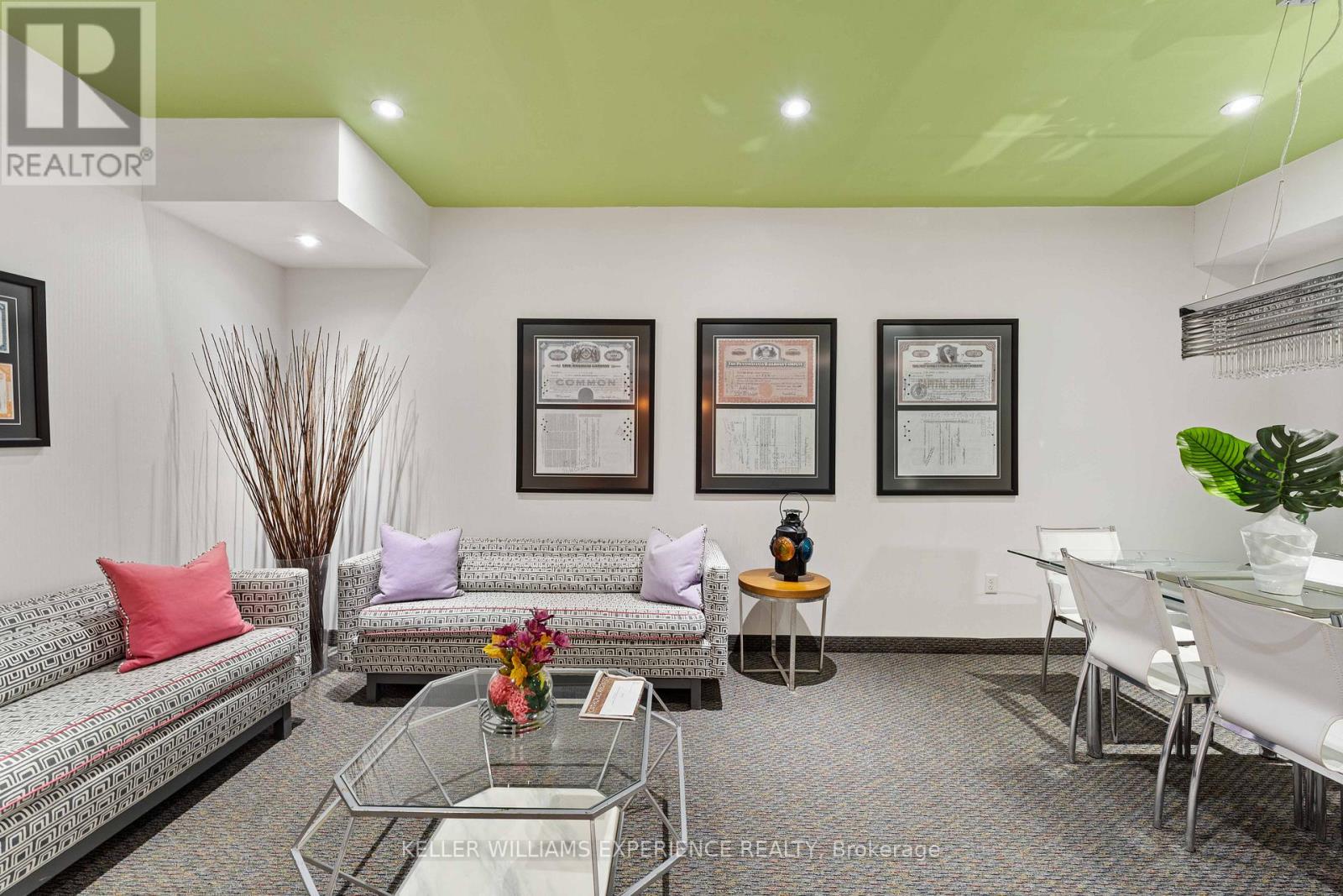 307 - 720 Yonge Street, Barrie, Ontario  L9J 0G9 - Photo 8 - S12975526