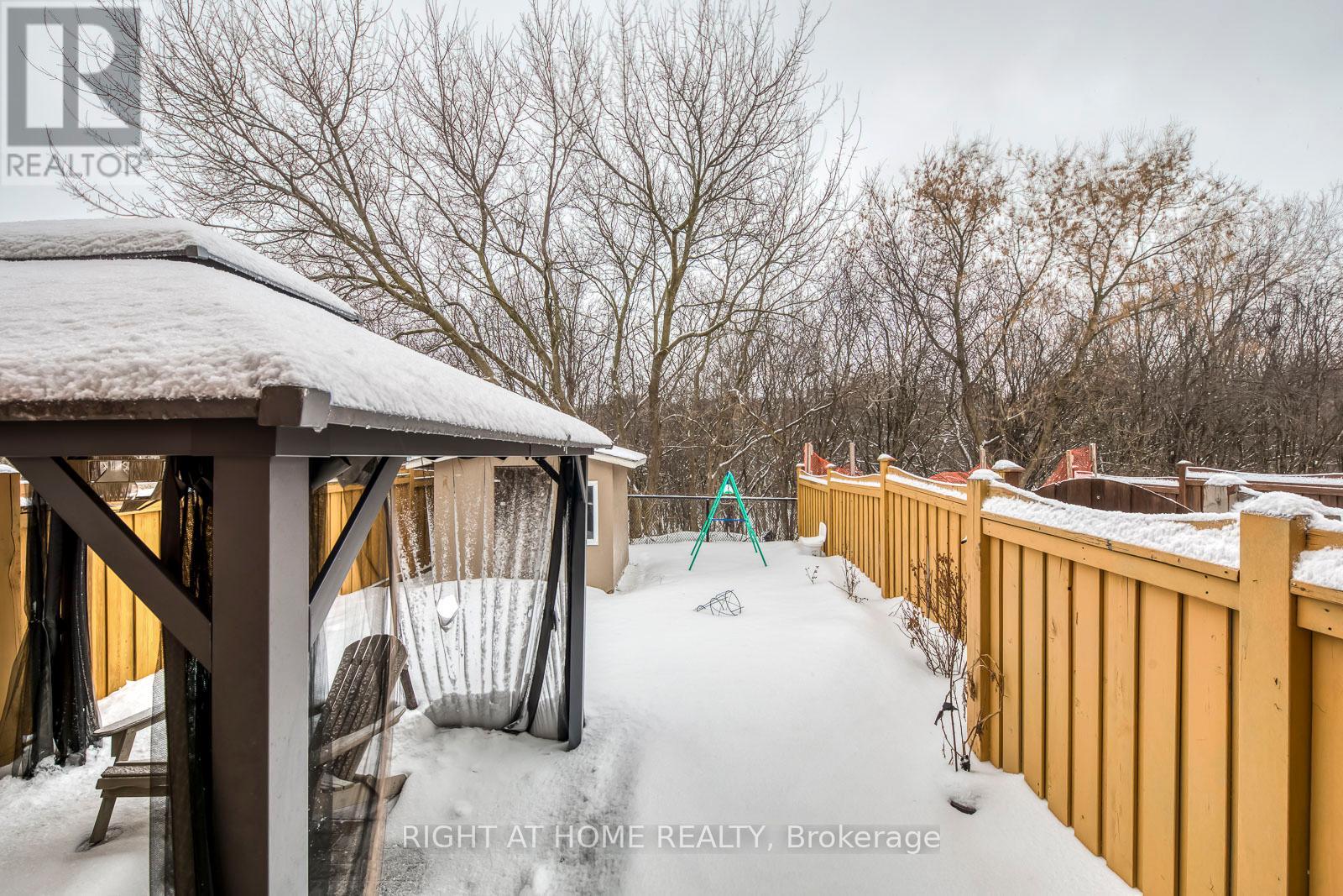 15 Eagle Trace Drive, Brampton, Ontario  L6R 0M3 - Photo 45 - W12873314