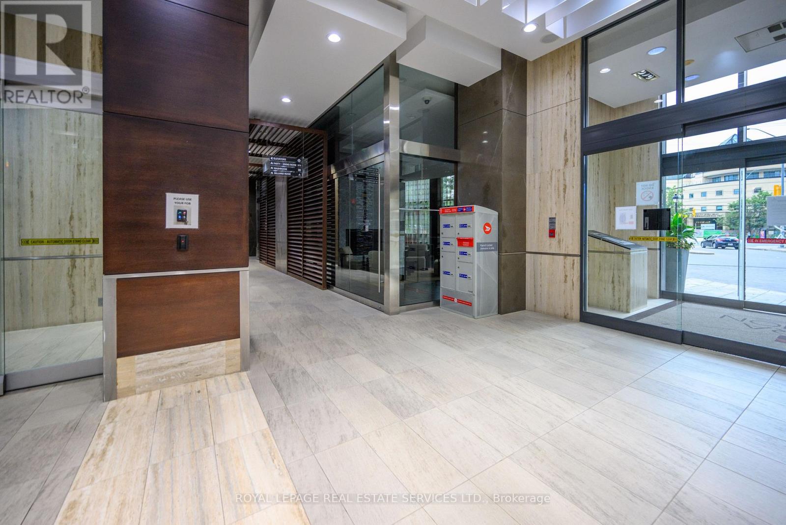 2305 - 330 Burnhamthorpe Road W, Mississauga, Ontario  L5B 0E1 - Photo 31 - W12888334