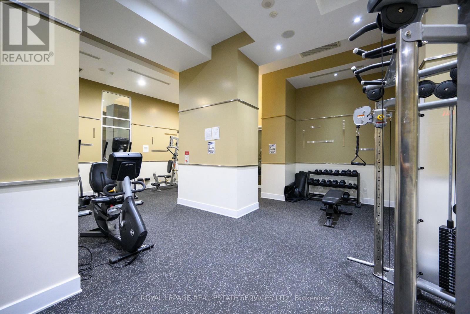 2305 - 330 Burnhamthorpe Road W, Mississauga, Ontario  L5B 0E1 - Photo 25 - W12888334