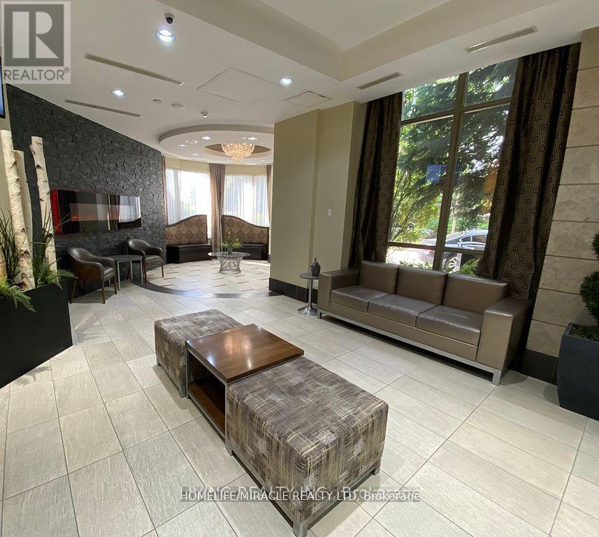 2110 - 310 Burnhamthorpe Road W, Mississauga, Ontario  L5B 4P9 - Photo 3 - W12973614