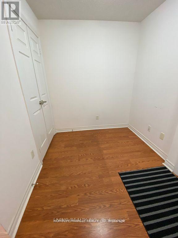 2110 - 310 Burnhamthorpe Road W, Mississauga, Ontario  L5B 4P9 - Photo 6 - W12973614