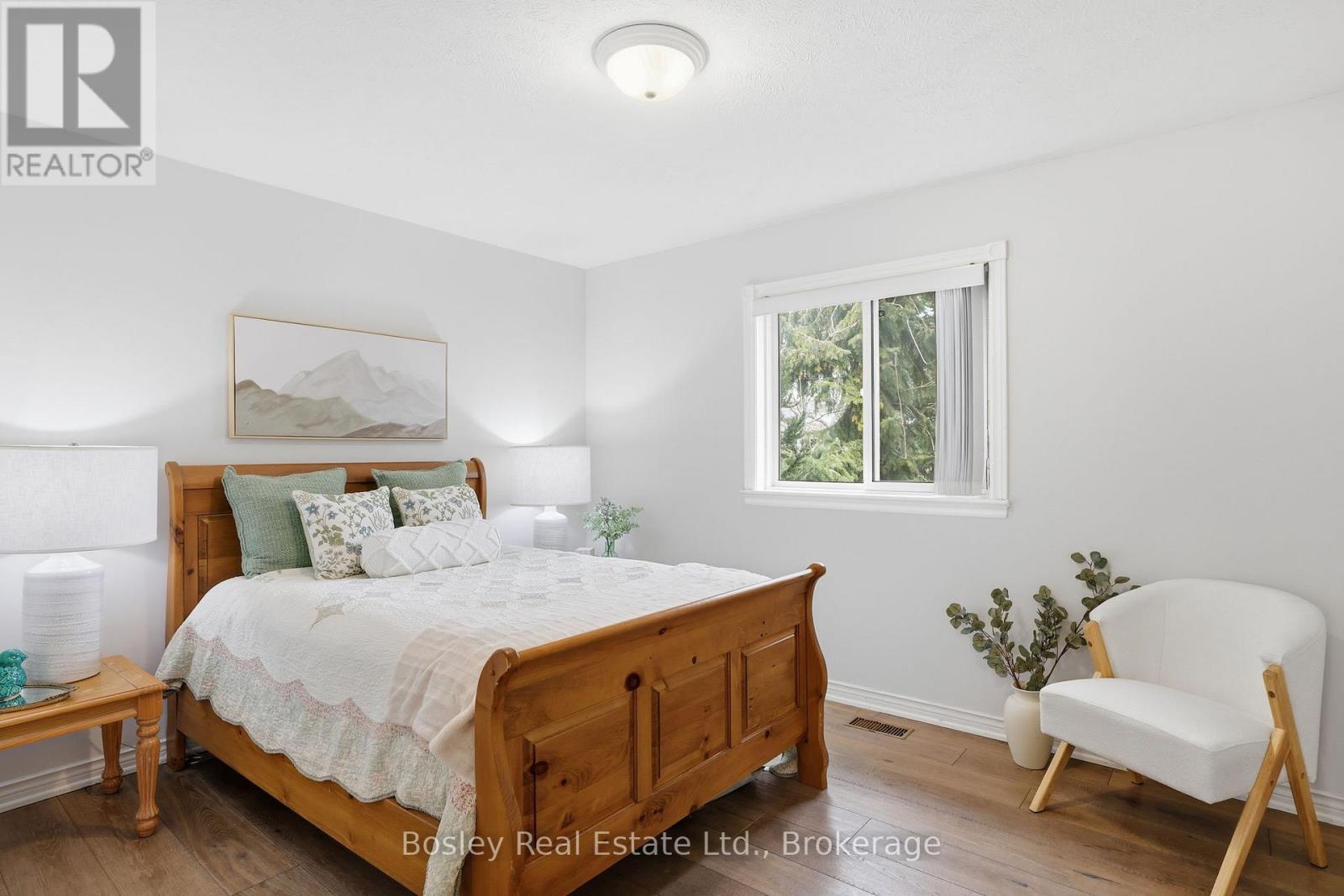 17 Ridge Creek Drive W, Meaford, Ontario  N4L 1L7 - Photo 13 - X12975798