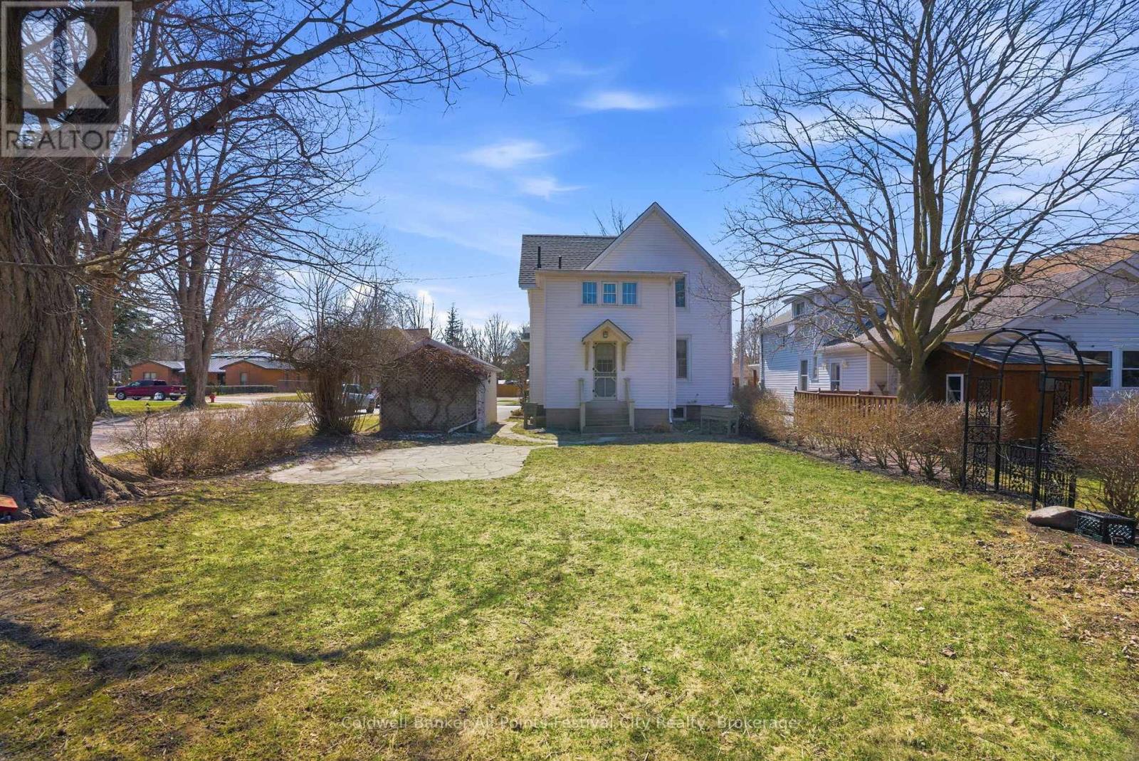 129 Ontario Street, Central Huron, Ontario  N0M 1L0 - Photo 37 - X12975334