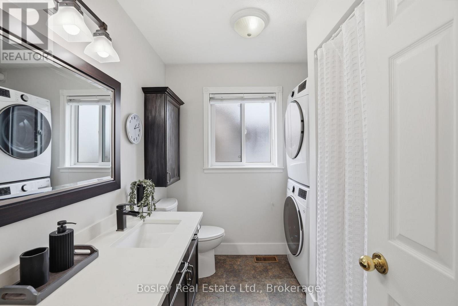 17 Ridge Creek Drive W, Meaford, Ontario  N4L 1L7 - Photo 12 - X12975798