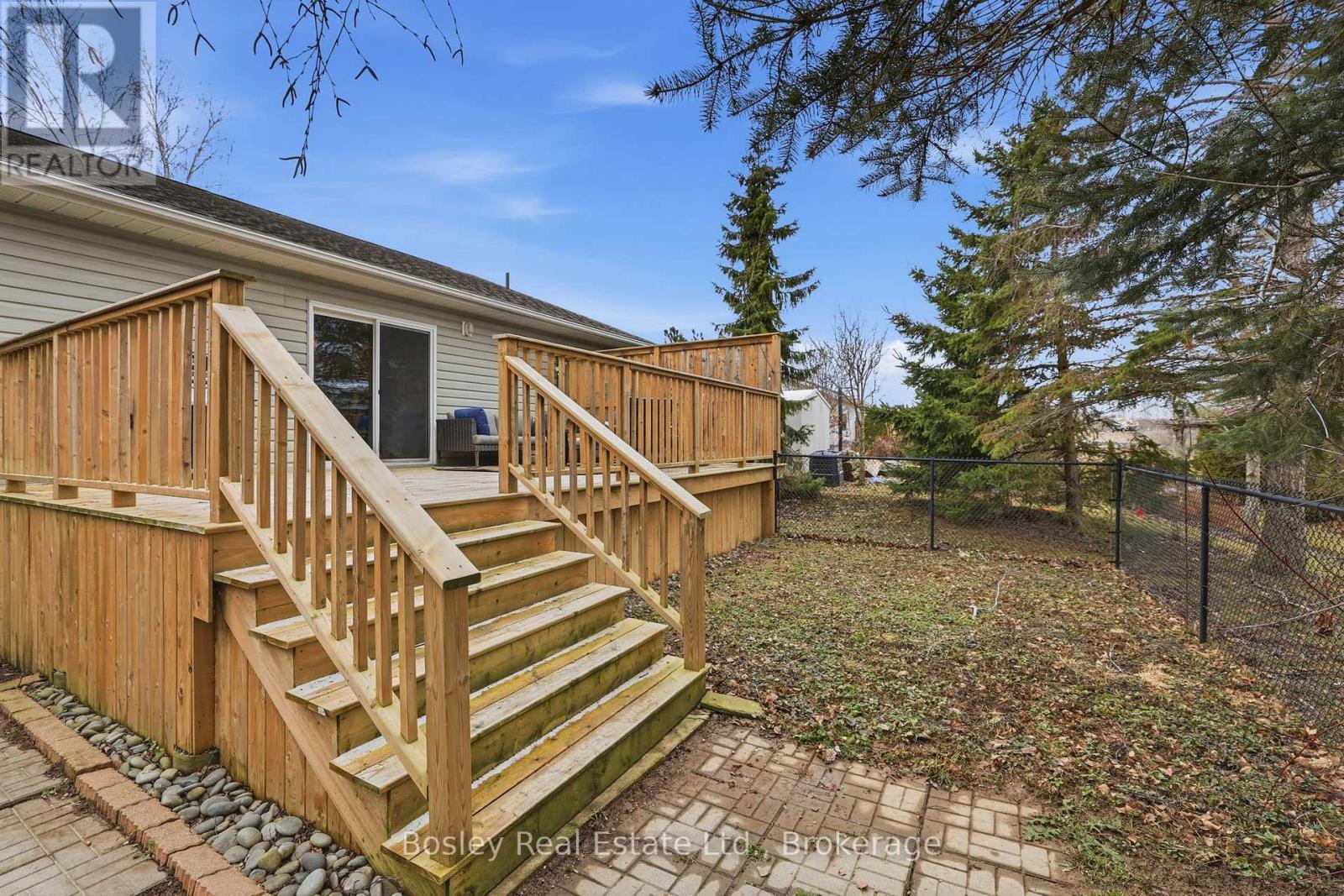 17 Ridge Creek Drive W, Meaford, Ontario  N4L 1L7 - Photo 22 - X12975798