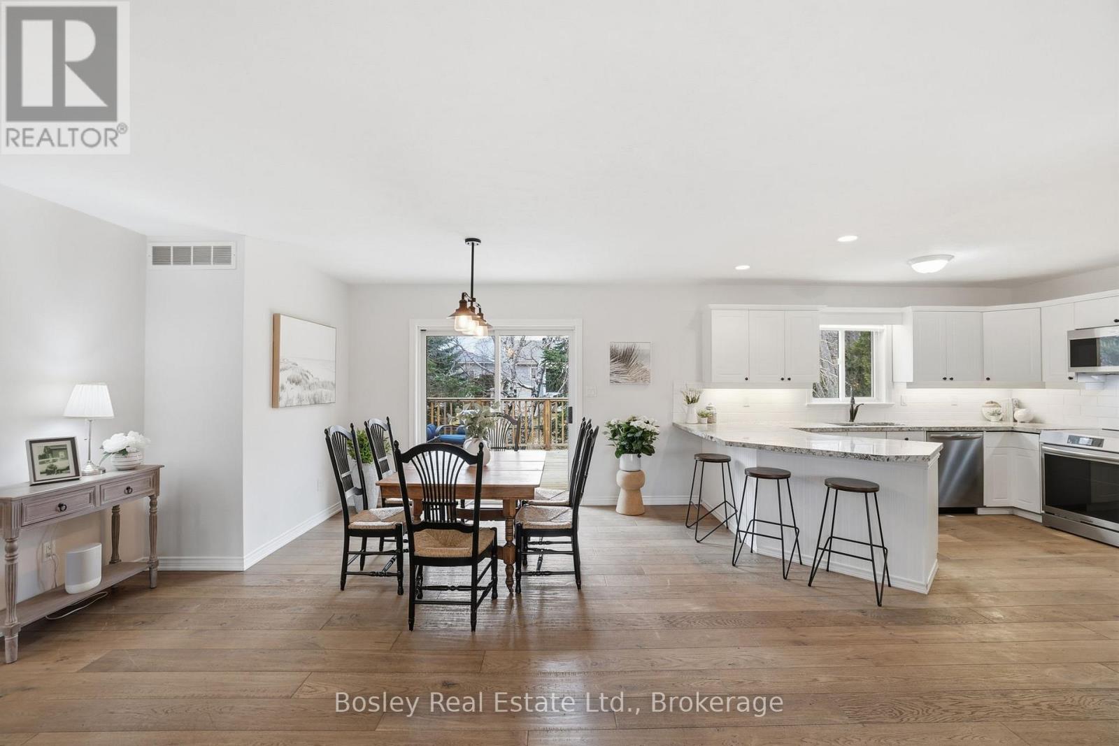 17 Ridge Creek Drive W, Meaford, Ontario  N4L 1L7 - Photo 4 - X12975798