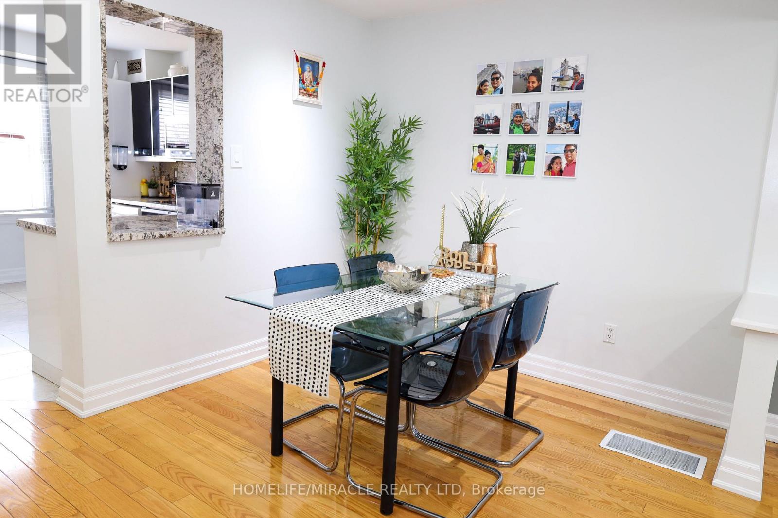 64 - 2440 Bromsgrove Road, Mississauga, Ontario  L5J 4J7 - Photo 16 - W12975368