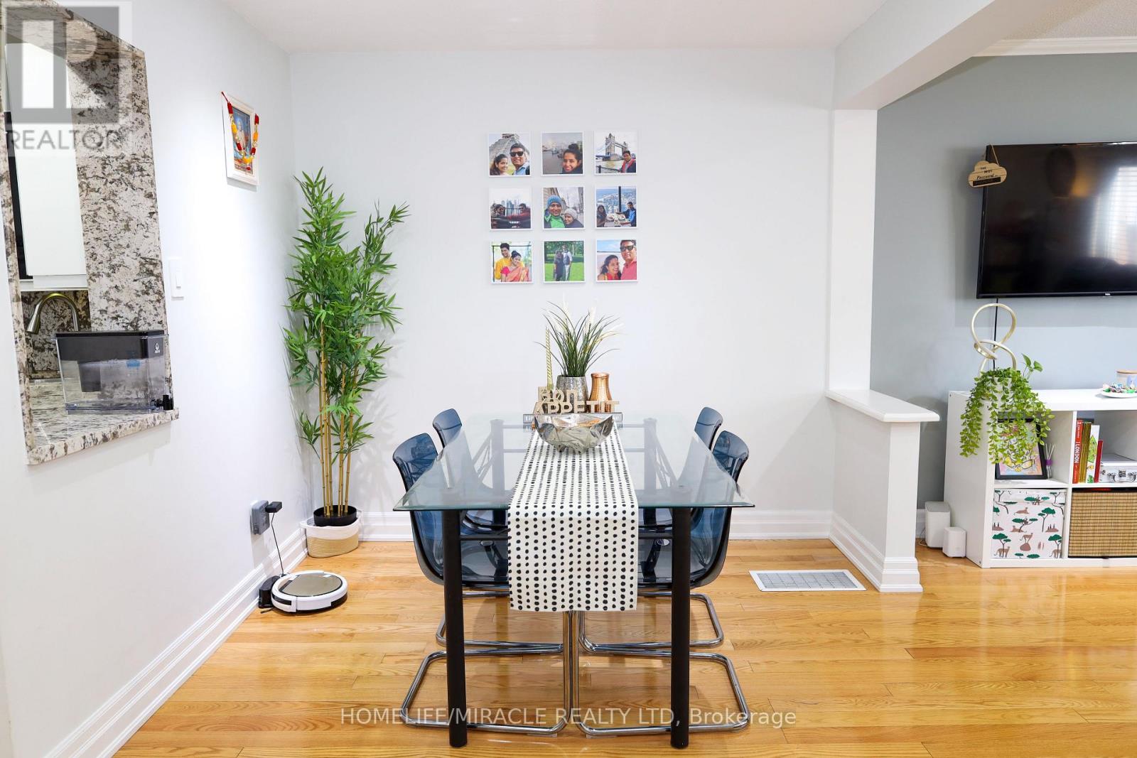 64 - 2440 Bromsgrove Road, Mississauga, Ontario  L5J 4J7 - Photo 17 - W12975368