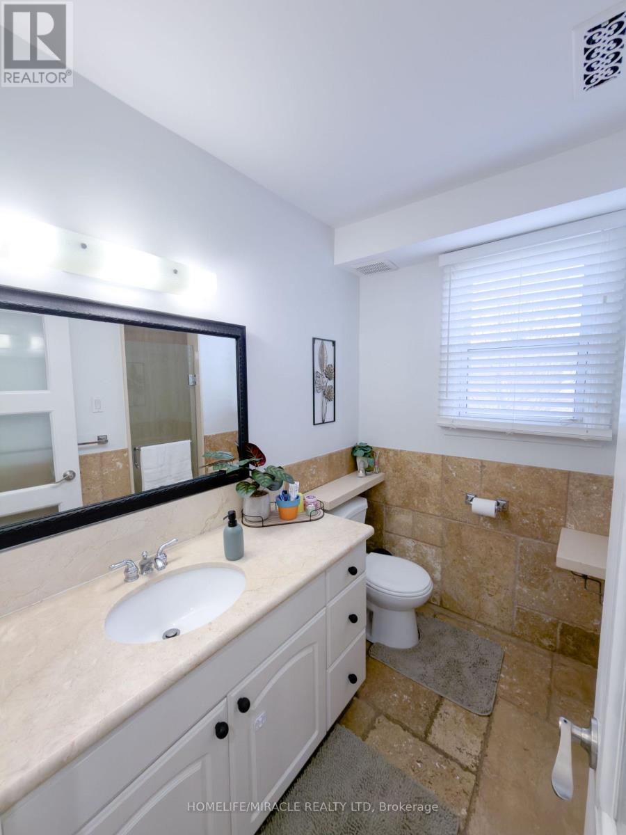 64 - 2440 Bromsgrove Road, Mississauga, Ontario  L5J 4J7 - Photo 21 - W12975368