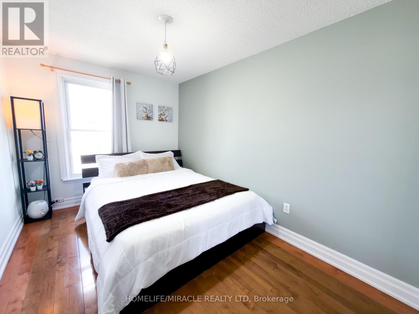 64 - 2440 Bromsgrove Road, Mississauga, Ontario  L5J 4J7 - Photo 27 - W12975368