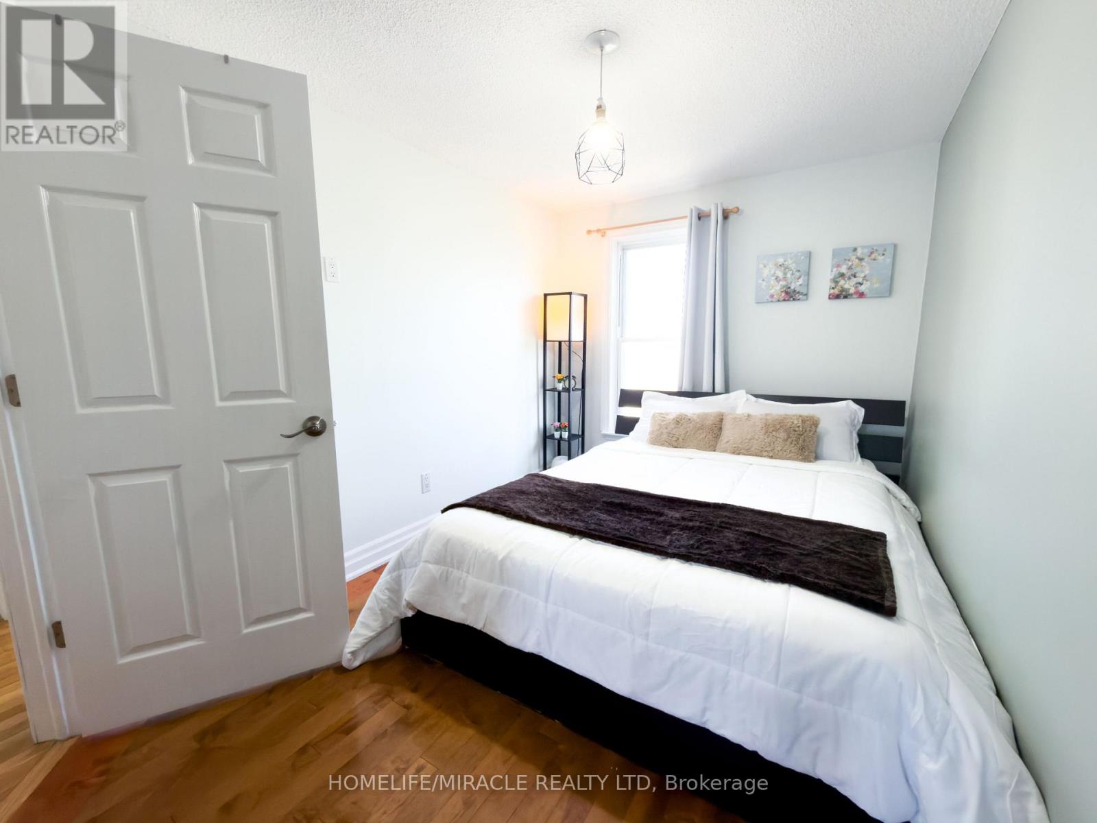 64 - 2440 Bromsgrove Road, Mississauga, Ontario  L5J 4J7 - Photo 28 - W12975368