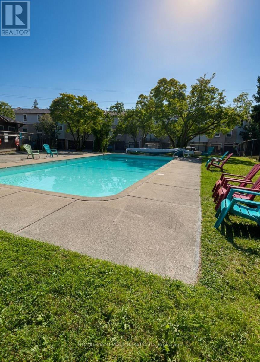 64 - 2440 Bromsgrove Road, Mississauga, Ontario  L5J 4J7 - Photo 34 - W12975368