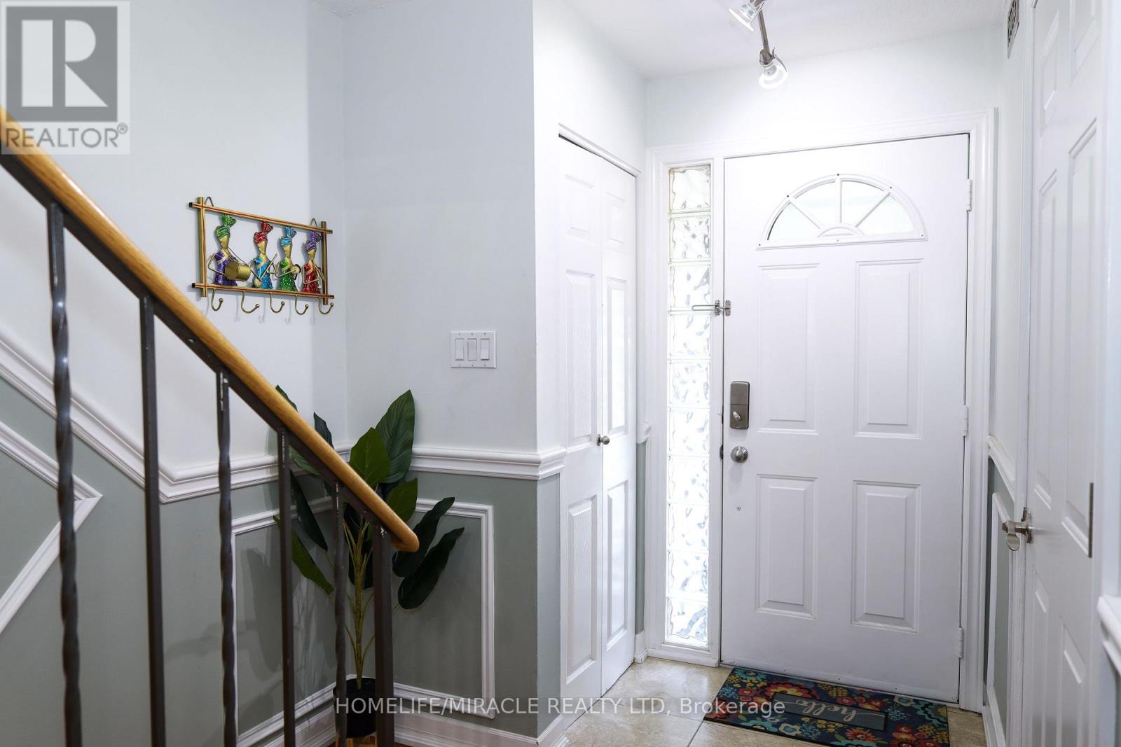 64 - 2440 Bromsgrove Road, Mississauga, Ontario  L5J 4J7 - Photo 5 - W12975368