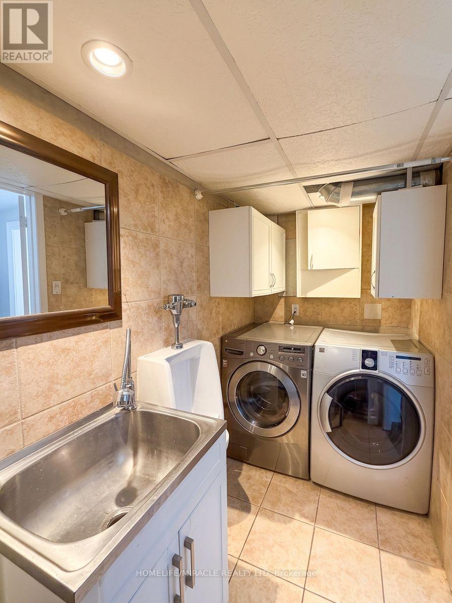 64 - 2440 Bromsgrove Road, Mississauga, Ontario  L5J 4J7 - Photo 8 - W12975368