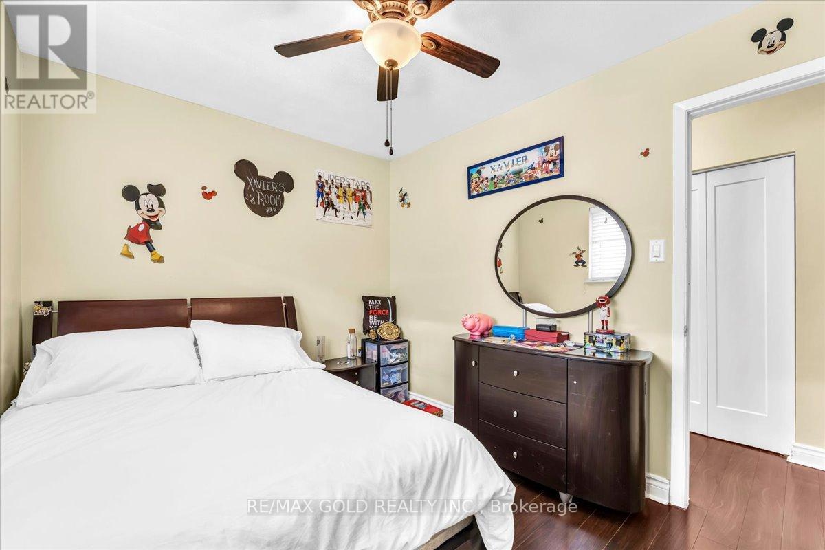 53 Dorchester Drive, Brampton, Ontario  L6T 3E2 - Photo 26 - W12975374