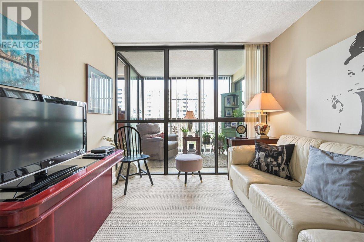 605 - 1240 Marlborough Court, Oakville, Ontario  L6H 3K7 - Photo 20 - W12975378