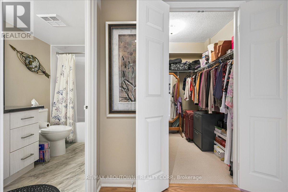 605 - 1240 Marlborough Court, Oakville, Ontario  L6H 3K7 - Photo 22 - W12975378