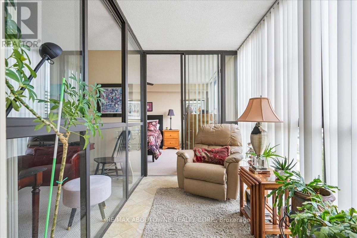 605 - 1240 Marlborough Court, Oakville, Ontario  L6H 3K7 - Photo 27 - W12975378