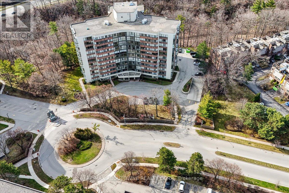 605 - 1240 Marlborough Court, Oakville, Ontario  L6H 3K7 - Photo 29 - W12975378