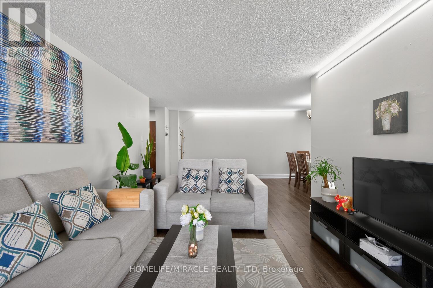 2003 - 4 Kings Cross Road, Brampton, Ontario  L6T 3X8 - Photo 17 - W12975388