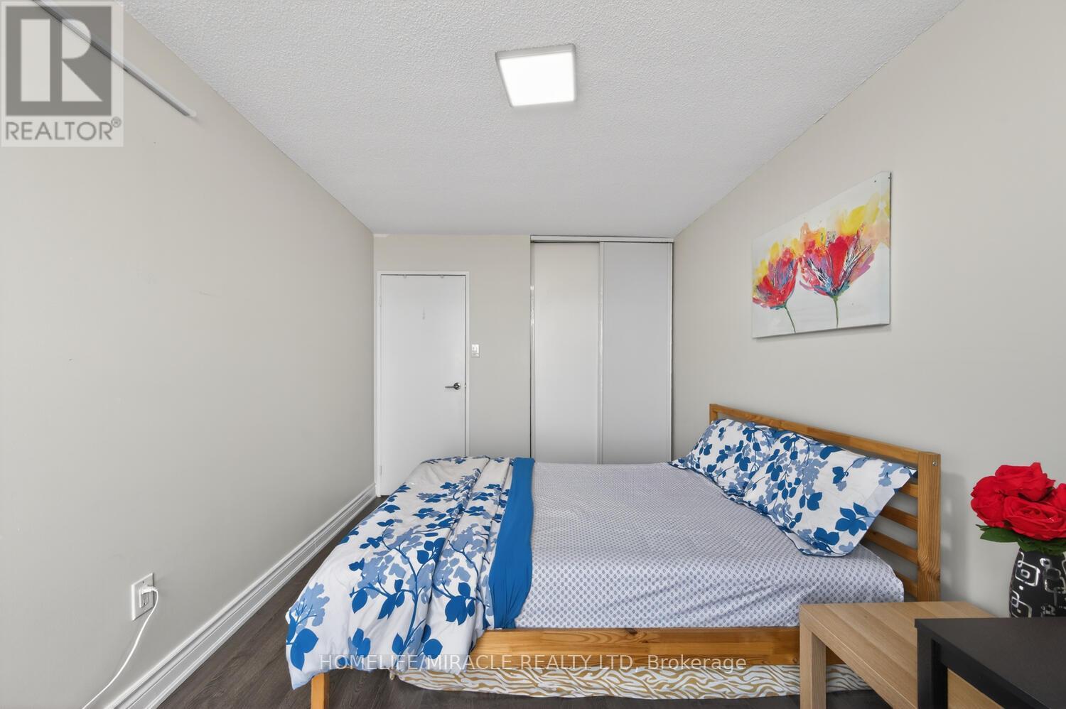 2003 - 4 Kings Cross Road, Brampton, Ontario  L6T 3X8 - Photo 32 - W12975388