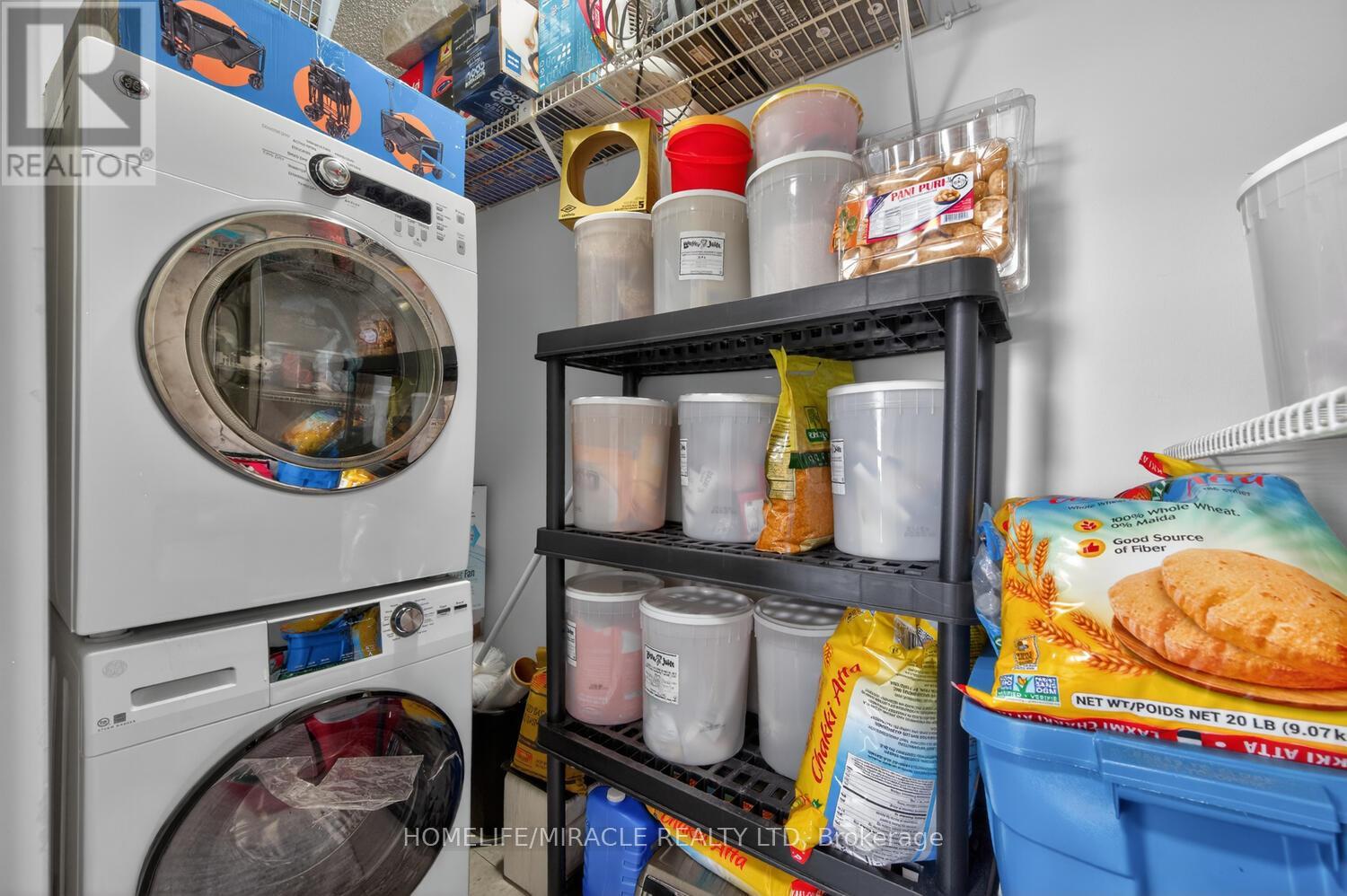 2003 - 4 Kings Cross Road, Brampton, Ontario  L6T 3X8 - Photo 34 - W12975388