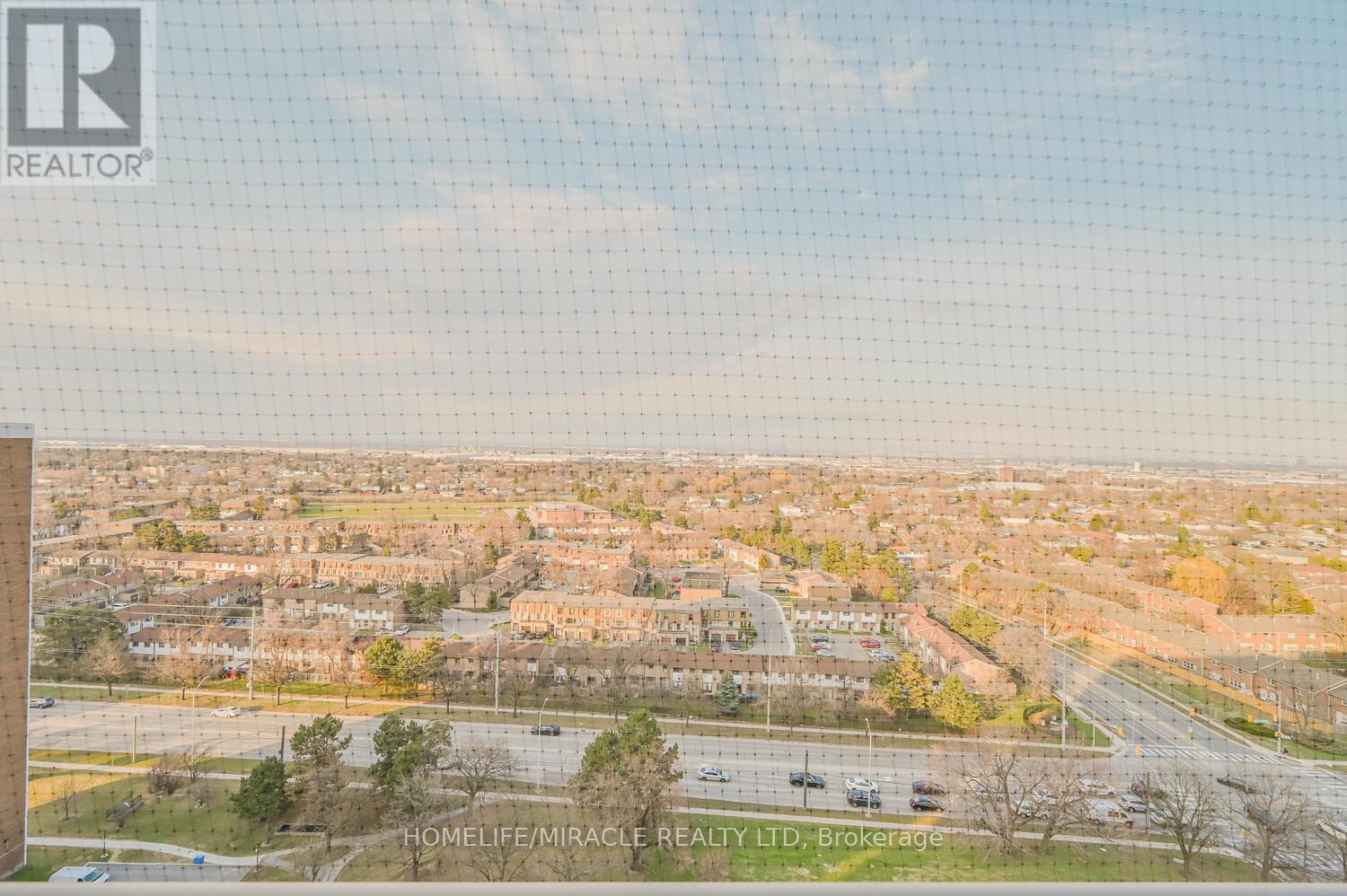 2003 - 4 Kings Cross Road, Brampton, Ontario  L6T 3X8 - Photo 38 - W12975388