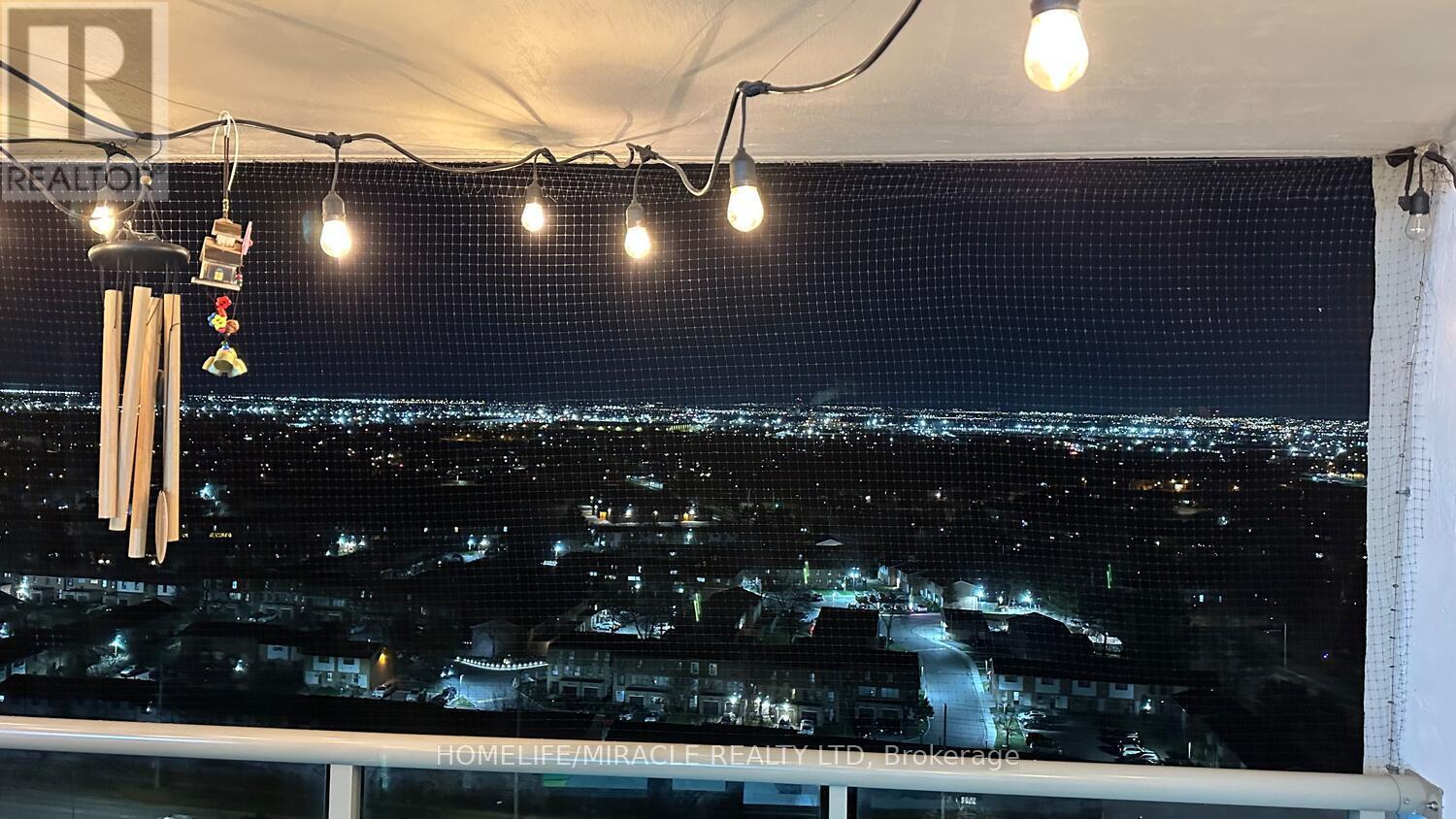 2003 - 4 Kings Cross Road, Brampton, Ontario  L6T 3X8 - Photo 39 - W12975388