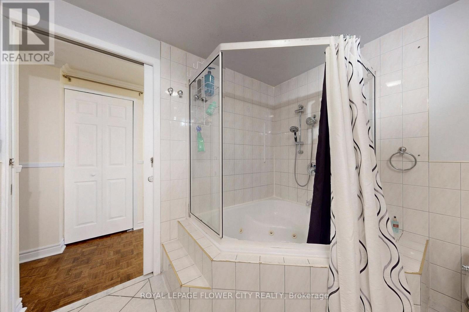 9 - 3350 Hornbeam Crescent, Mississauga, Ontario  L5L 3Z7 - Photo 33 - W12975404