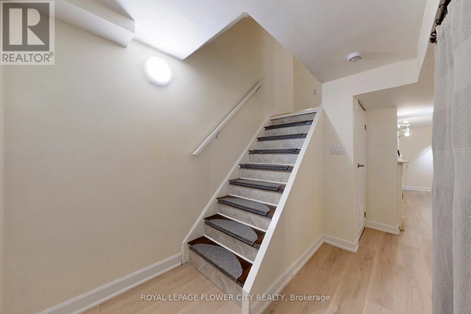 9 - 3350 Hornbeam Crescent, Mississauga, Ontario  L5L 3Z7 - Photo 35 - W12975404