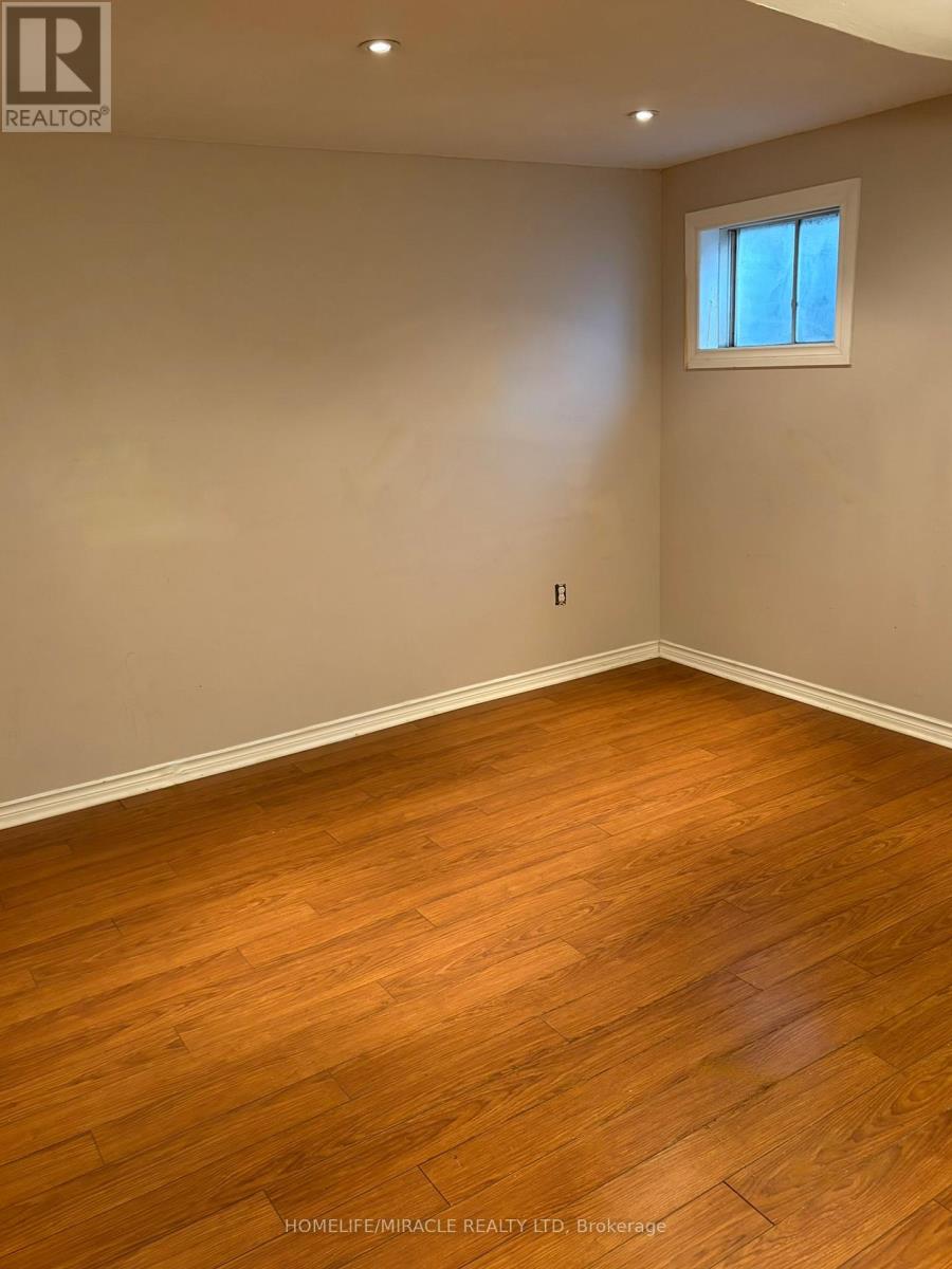 58 - 400 Bloor Street, Mississauga, Ontario  L5A 3M8 - Photo 9 - W12975426