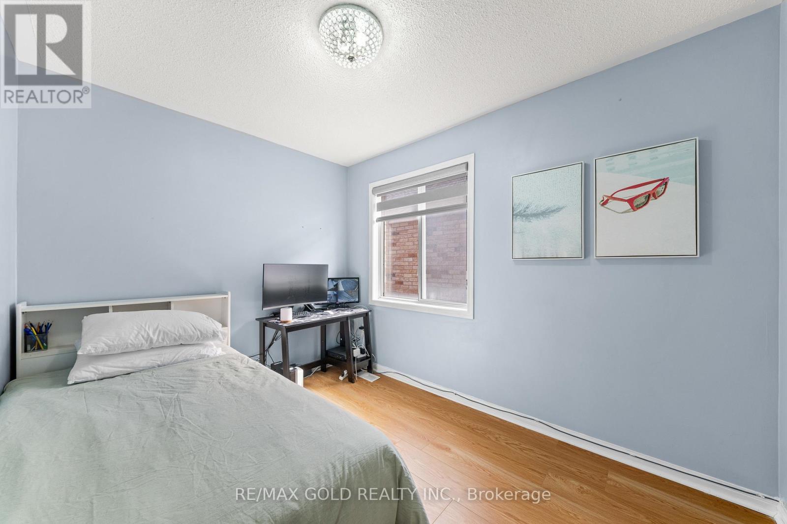 95 Herdwick Street, Brampton, Ontario  L6S 6L7 - Photo 37 - W12975472