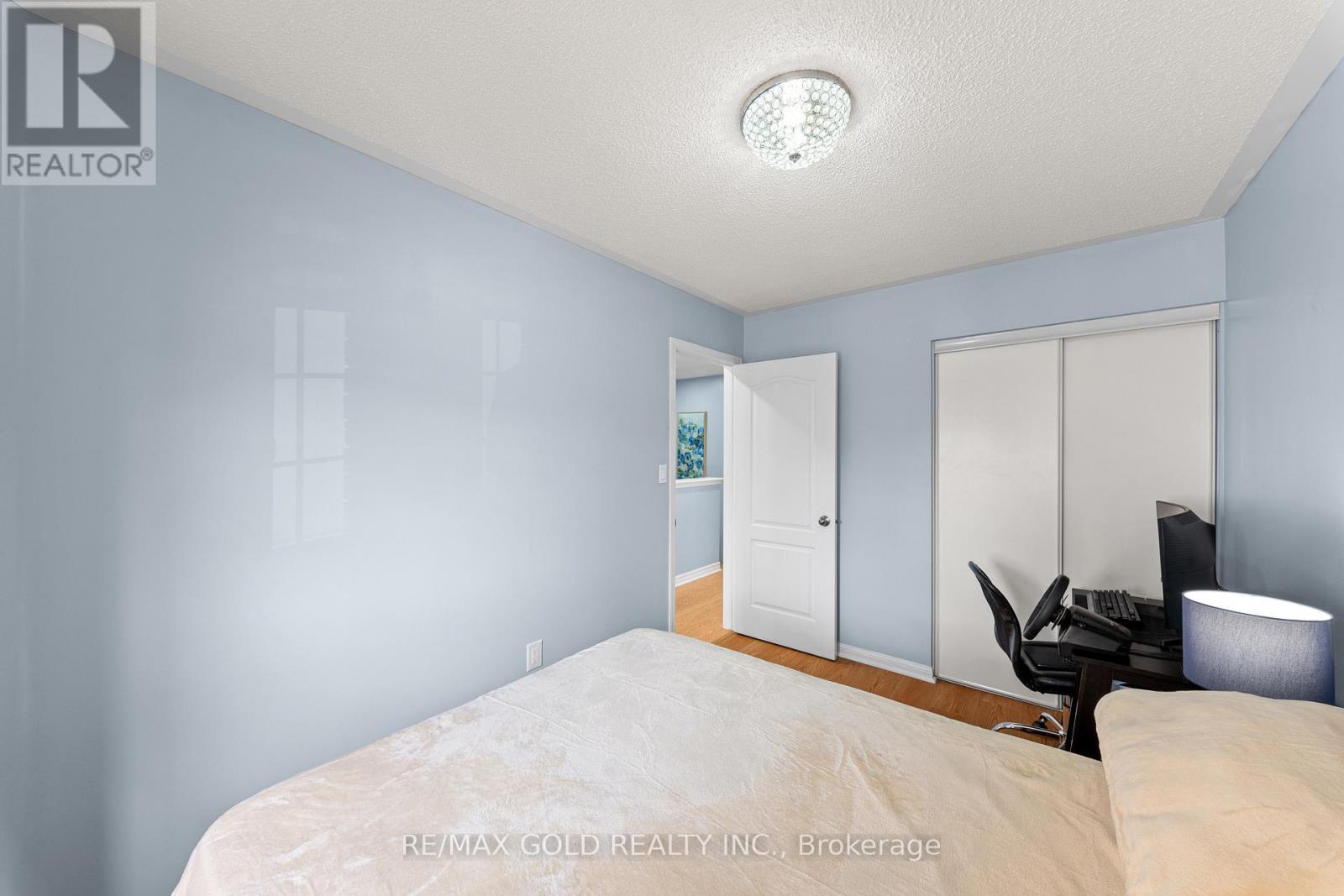 95 Herdwick Street, Brampton, Ontario  L6S 6L7 - Photo 39 - W12975472