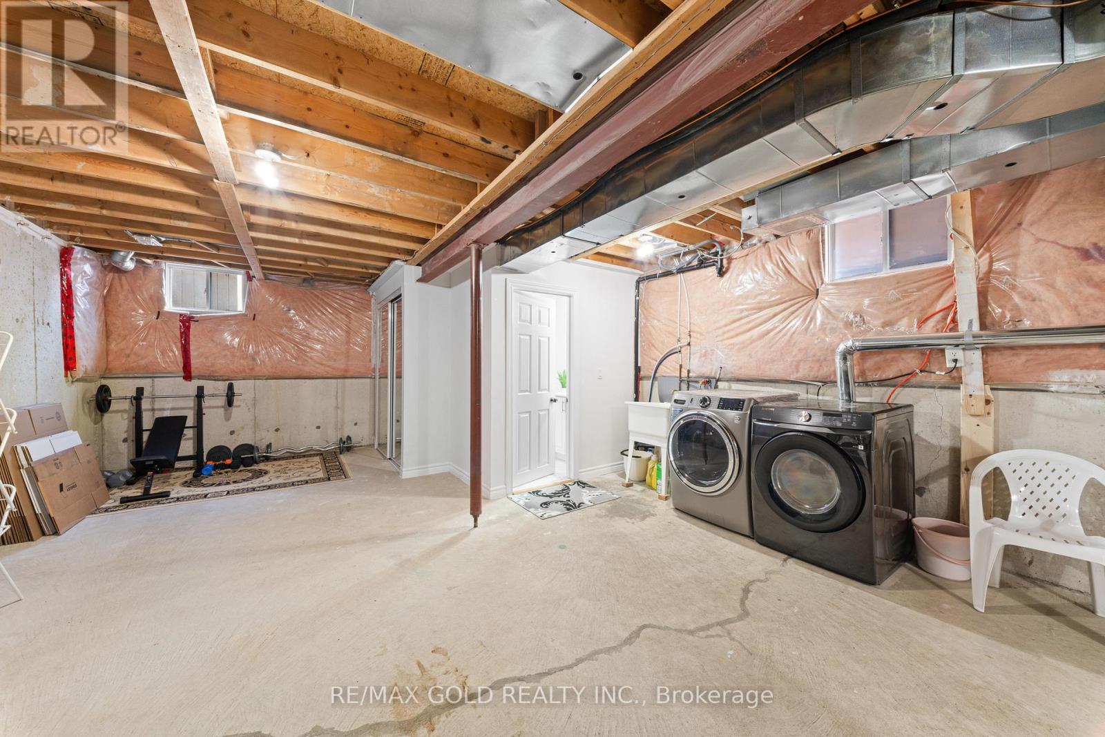 95 Herdwick Street, Brampton, Ontario  L6S 6L7 - Photo 42 - W12975472